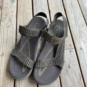 Teva Sandals - Men's size 11